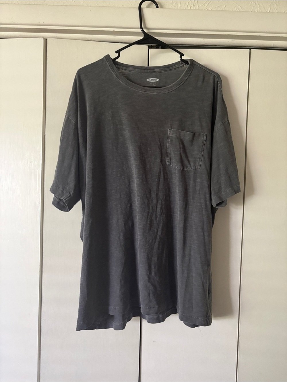Old Navy Men's Washed Gray Pocket Crew Tee
